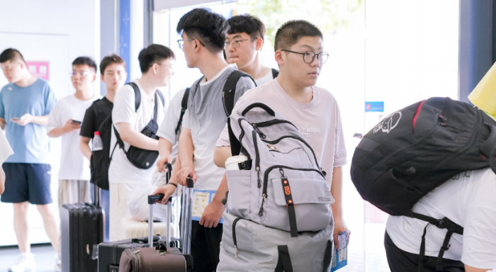 第8頁_公司動態_新聞中心_蕪湖造船廠有限公司